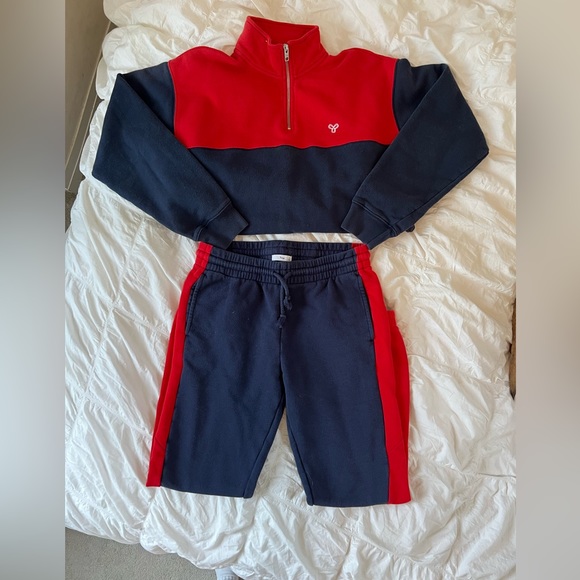 Aritzia Tracksuit in Navy/Red - Great condition - Picture 3 of 3